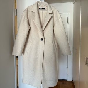 Zara long boucle style coat